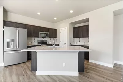 1106 103rd Ave Ct, Greeley, CO 80634 - Photo 4