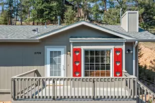2709 Sunrise Ct, Estes Park, CO 80517 - Photo 4