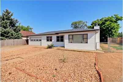 3001 Sunset Dr, Evans, CO 80620 - Photo 4