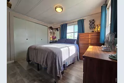 210 Oak St, Log Lane Village, CO 80705 - Photo 6