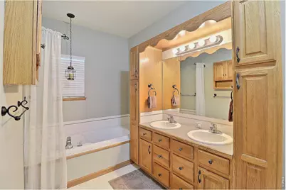 5614 W 16th St Ln, Greeley, CO 80634 - Photo 24