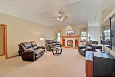 5614 W 16th St Ln, Greeley, CO 80634 - Photo 6