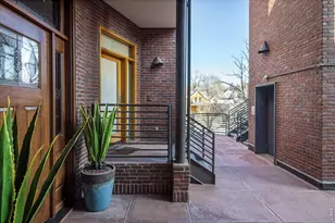 820 Pearl St, Boulder, CO 80302 - Photo 2