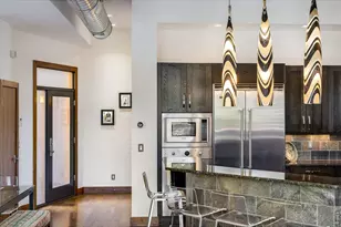 820 Pearl St, Boulder, CO 80302 - Photo 16