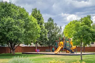 1925 Massachusetts St, Loveland, CO 80538 - Photo 38