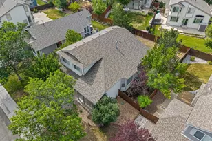 18132 E Linvale Dr, Aurora, CO 80013 - Photo 42