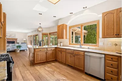 346 High Pointe Dr, Fort Collins, CO 80525 - Photo 12