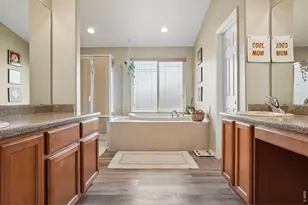 1614 Hallet Peak Dr, Longmont, CO 80503 - Photo 30