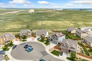 1043 Highline Ct, Loveland, CO 80538 - Photo 2