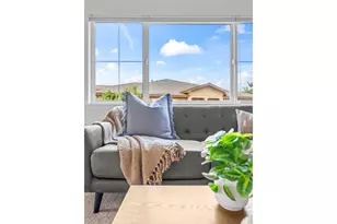 2125 Calais Dr, Longmont, CO 80504 - Photo 14