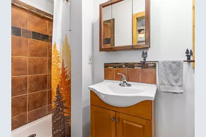 1817 Ranch Cir, Estes Park, CO 80517 - Photo 22