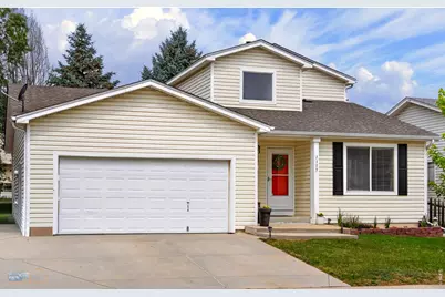 1155 Trout Creek Cir, Longmont, CO 80504 - Photo 4