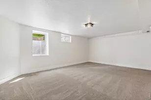 2260 Leyden St, Denver, CO 80207 - Photo 24