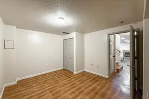 1739 Shavano St, Longmont, CO 80504 - Photo 34