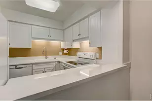 1131 Fairway Club Cir, Estes Park, CO 80517 - Photo 14