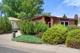 707 Hilltop St, Longmont, CO 80504 - Photo 2