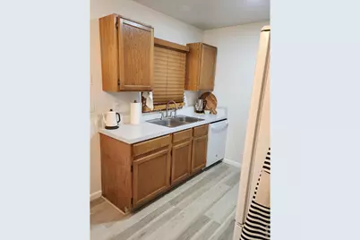 404 Mulberry Dr, Loveland, CO 80538 - Photo 2