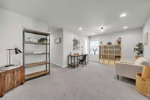 1083 Mountain Dr, Longmont, CO 80503 - Photo 14