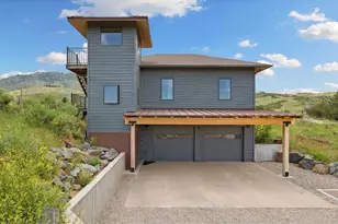 1091 Shadow Ridge Rd, Laporte, CO 80535 - Photo 4