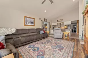 715 Ponderosa Ln, Estes Park, CO 80517 - Photo 22