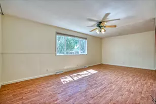 1415 S Douglas Ave, Loveland, CO 80537 - Photo 4