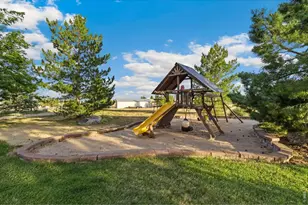 5714 Bluff Ln, Loveland, CO 80537 - Photo 46