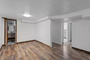 522 E 13th St, Loveland, CO 80537 - Photo 20