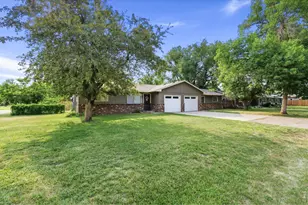 3401 McConnell Dr, Laporte, CO 80535 - Photo 2
