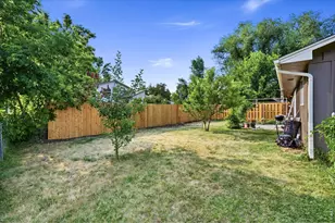 3401 McConnell Dr, Laporte, CO 80535 - Photo 16