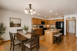 655 S Mountain View Dr, Eaton, CO 80615 - Photo 4