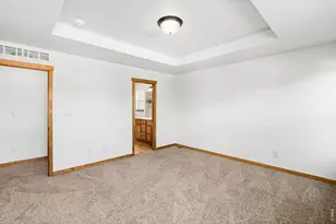 655 S Mountain View Dr, Eaton, CO 80615 - Photo 18