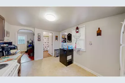 321 Jefferson St, Sterling, CO 80751 - Photo 10