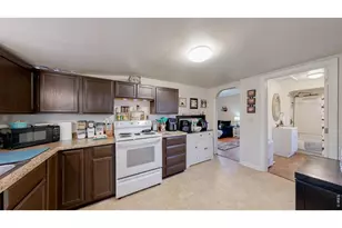 321 Jefferson St, Sterling, CO 80751 - Photo 8