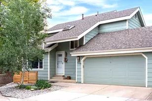 8099 Meadowdale Square, Niwot, CO 80503 - Photo 2