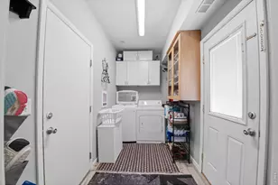 4 S Gay Dr, Longmont, CO 80501 - Photo 16