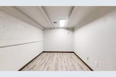 810 22nd Ave, Greeley, CO 80631 - Photo 16