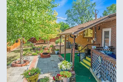 1429 Lashley St, Longmont, CO 80504 - Photo 10