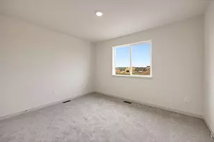 525 S 10th St, Berthoud, CO 80513 - Photo 10