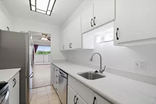 1313 Steele St, Denver, CO 80206 - Photo 8