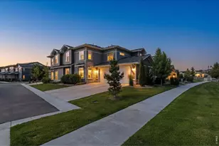4173 N Park Dr, Loveland, CO 80538 - Photo 2