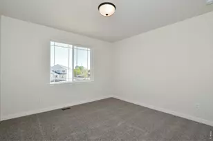 1039 Crown Sparrow St, Johnstown, CO 80534 - Photo 38