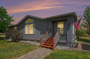 75 W Crawford Ave, Keenesburg, CO 80643 - Photo 2