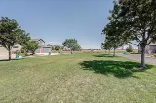 870 Humboldt Peak Ln, Berthoud, CO 80513 - Photo 38