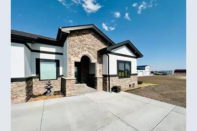 34830 County Road 35, Eaton, CO 80615 - Photo 2