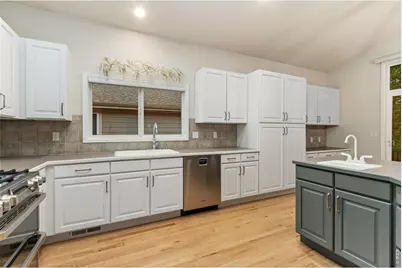 1634 Animas Pl, Loveland, CO 80538 - Photo 8