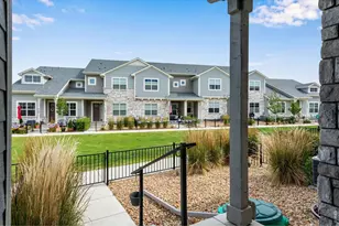 4148 Greenhorn Dr, Loveland, CO 80538 - Photo 4