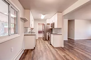 1827 Collyer St, Longmont, CO 80501 - Photo 6