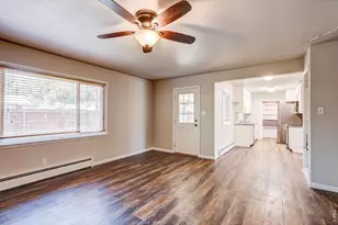 1827 Collyer St, Longmont, CO 80501 - Photo 4