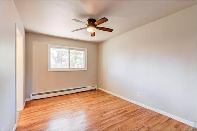 1827 Collyer St, Longmont, CO 80501 - Photo 28