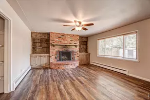 1827 Collyer St, Longmont, CO 80501 - Photo 16